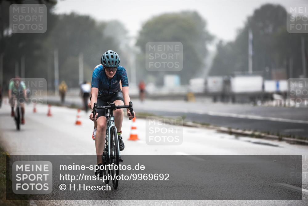 16.08.2026 - KN Förde Triathlon 2026 H.Heesch http://msf.ph/oto/9969692 16.08.2026 09:50:32 Radfahren 123, 171, 233, 234, 263 meine-sportfotos.de
