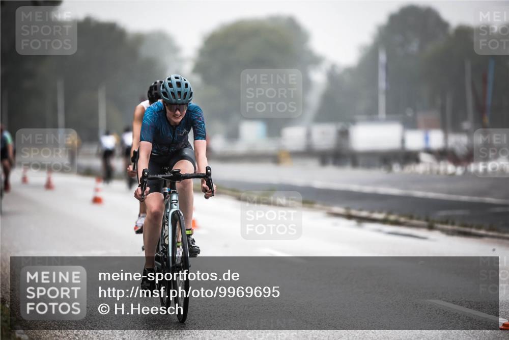 16.08.2026 - KN Förde Triathlon 2026 H.Heesch http://msf.ph/oto/9969695 16.08.2026 09:50:32 Radfahren 123, 171, 233, 234, 263 meine-sportfotos.de