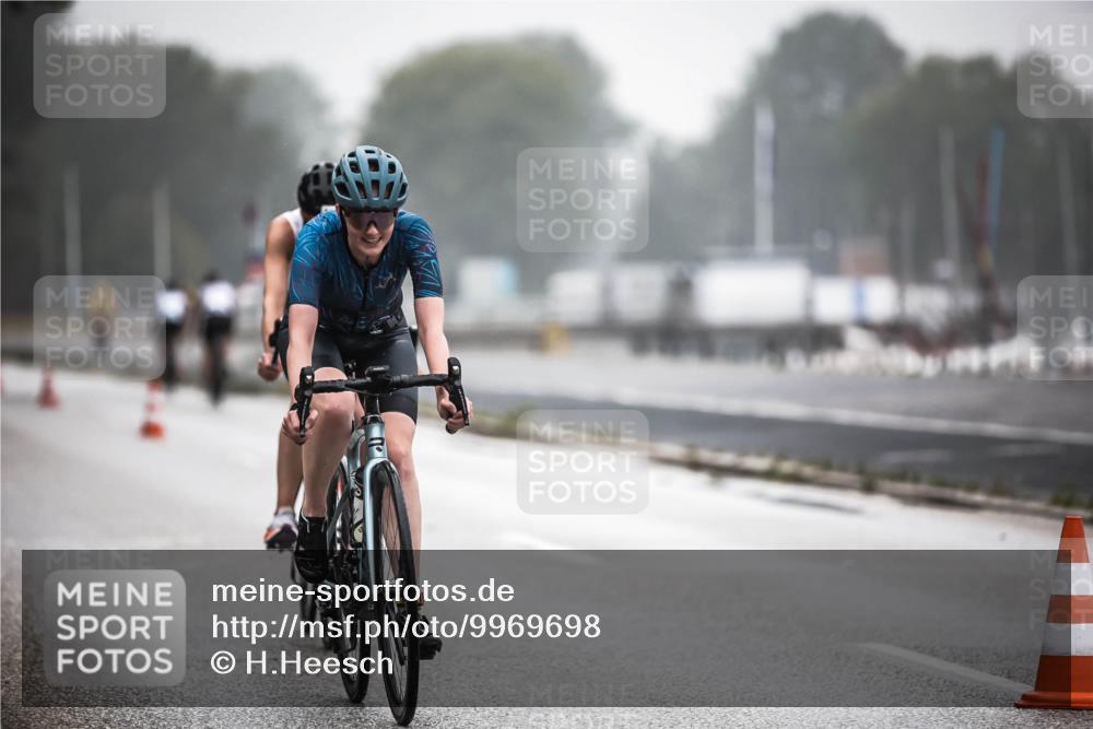 16.08.2026 - KN Förde Triathlon 2026 H.Heesch http://msf.ph/oto/9969698 16.08.2026 09:50:32 Radfahren 123, 171, 233, 234, 263 meine-sportfotos.de