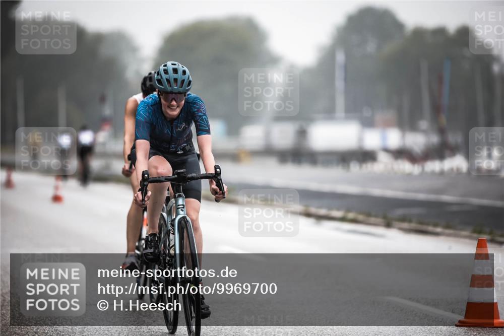 16.08.2026 - KN Förde Triathlon 2026 H.Heesch http://msf.ph/oto/9969700 16.08.2026 09:50:32 Radfahren 123, 171, 233, 234, 263 meine-sportfotos.de