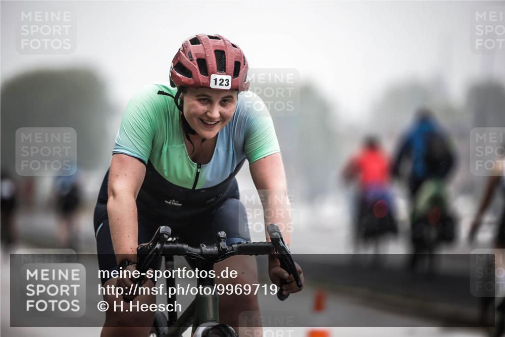 16.08.2026 - KN Förde Triathlon 2026 H.Heesch http://msf.ph/oto/9969719 16.08.2026 09:50:37 Radfahren 123, 126, 148, 217, 228 meine-sportfotos.de