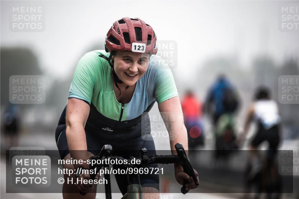 16.08.2026 - KN Förde Triathlon 2026 H.Heesch http://msf.ph/oto/9969721 16.08.2026 09:50:37 Radfahren 123, 126, 148, 217, 228 meine-sportfotos.de
