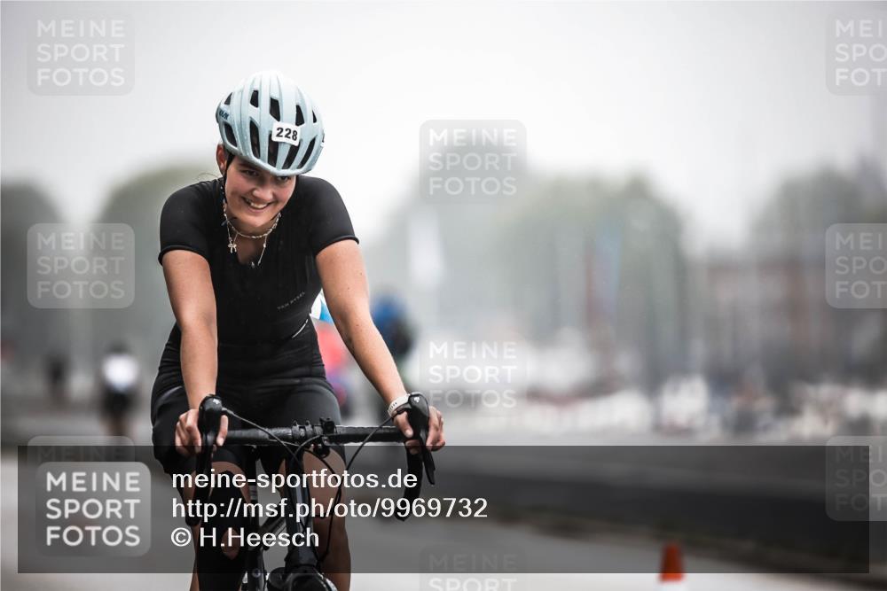 16.08.2026 - KN Förde Triathlon 2026 H.Heesch http://msf.ph/oto/9969732 16.08.2026 09:50:42 Radfahren 126, 148, 211, 217, 228 meine-sportfotos.de
