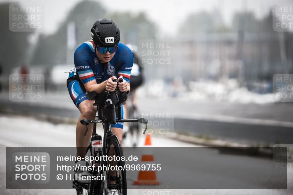 16.08.2026 - KN Förde Triathlon 2026 H.Heesch http://msf.ph/oto/9969755 16.08.2026 09:50:45 Radfahren 126, 152, 211, 228 meine-sportfotos.de
