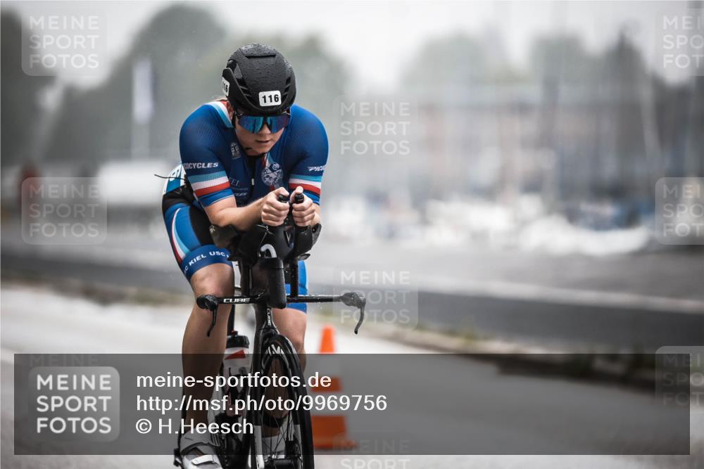 16.08.2026 - KN Förde Triathlon 2026 H.Heesch http://msf.ph/oto/9969756 16.08.2026 09:50:45 Radfahren 126, 152, 211, 228 meine-sportfotos.de