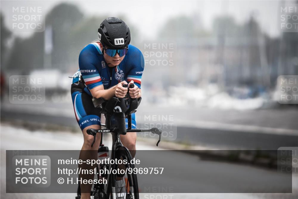 16.08.2026 - KN Förde Triathlon 2026 H.Heesch http://msf.ph/oto/9969757 16.08.2026 09:50:45 Radfahren 126, 152, 211, 228 meine-sportfotos.de
