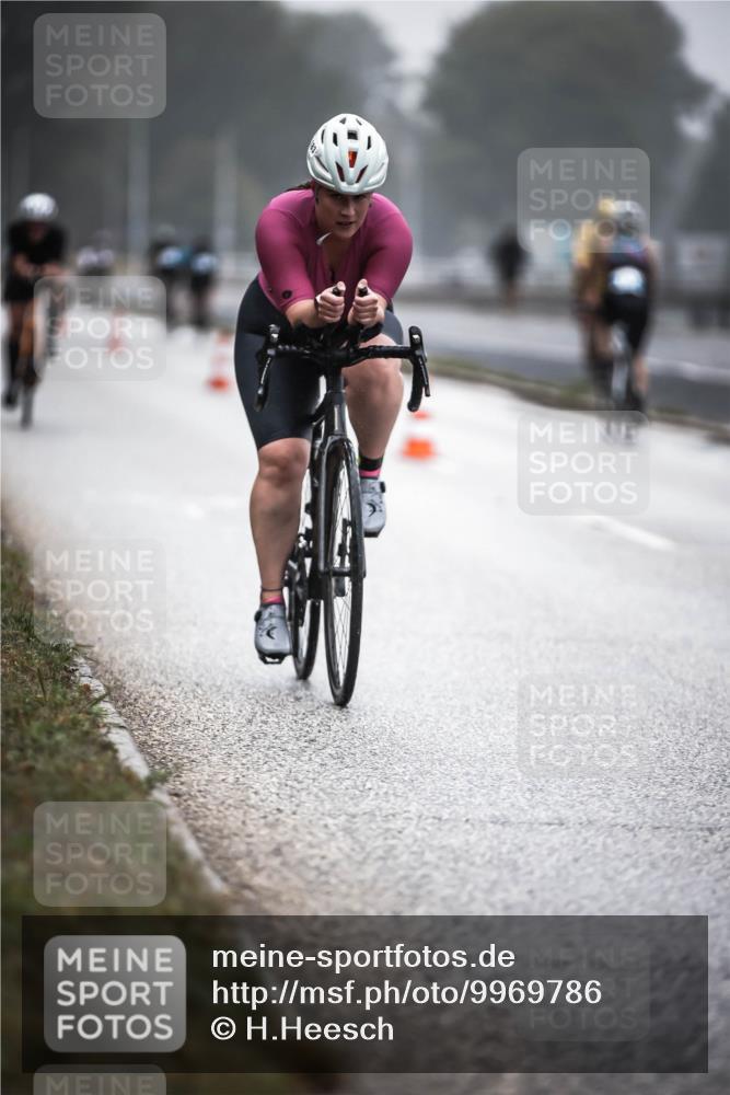 16.08.2026 - KN Förde Triathlon 2026 H.Heesch http://msf.ph/oto/9969786 16.08.2026 09:50:53 Radfahren 152, 176, 183 meine-sportfotos.de