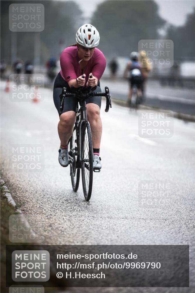 16.08.2026 - KN Förde Triathlon 2026 H.Heesch http://msf.ph/oto/9969790 16.08.2026 09:50:53 Radfahren 152, 176, 183 meine-sportfotos.de