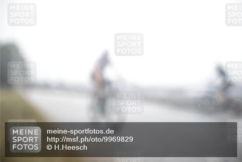 16.08.2026 - KN Förde Triathlon 2026 H.Heesch http://msf.ph/oto/9969829 16.08.2026 09:38:57 Radfahren 122, 138, 156, 171, 174, 186, 211, 259 meine-sportfotos.de