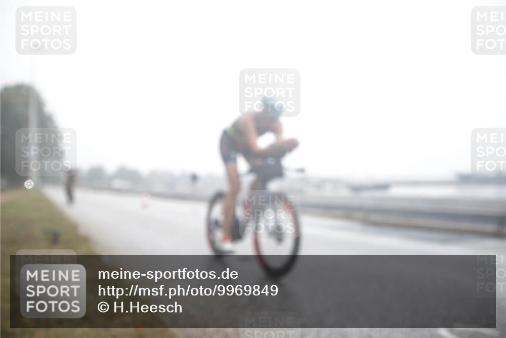 16.08.2026 - KN Förde Triathlon 2026 H.Heesch http://msf.ph/oto/9969849 16.08.2026 09:39:40 Radfahren 119, 227, 242, 253, 537 meine-sportfotos.de