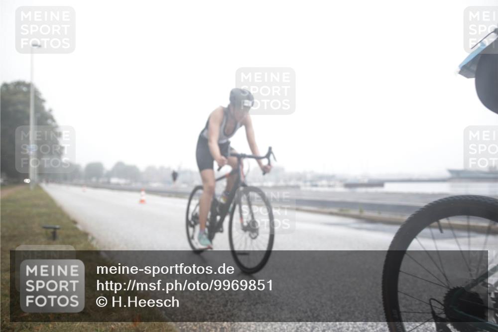 16.08.2026 - KN Förde Triathlon 2026 H.Heesch http://msf.ph/oto/9969851 16.08.2026 09:39:42 Radfahren 119, 227, 242, 537 meine-sportfotos.de