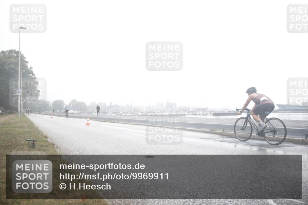 16.08.2026 - KN Förde Triathlon 2026 H.Heesch http://msf.ph/oto/9969911 16.08.2026 09:42:53 Radfahren 120, 127, 143, 182, 222 meine-sportfotos.de