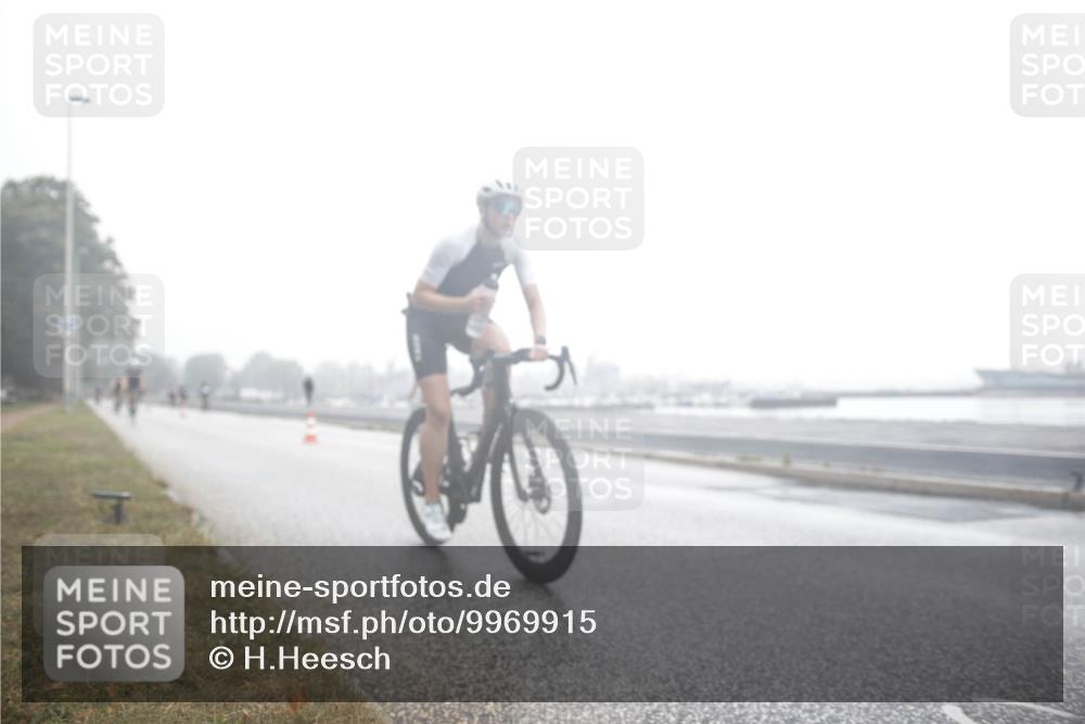 16.08.2026 - KN Förde Triathlon 2026 H.Heesch http://msf.ph/oto/9969915 16.08.2026 09:42:59 Radfahren 127, 133, 214, 219, 222 meine-sportfotos.de