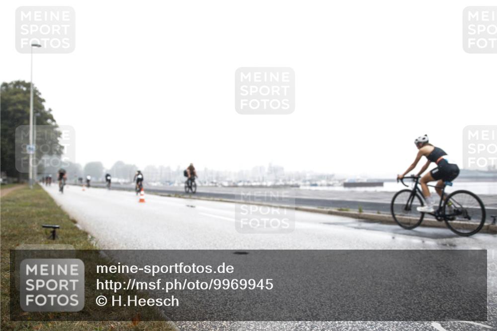 16.08.2026 - KN Förde Triathlon 2026 H.Heesch http://msf.ph/oto/9969945 16.08.2026 09:44:15 Radfahren 130, 131, 235, 245, 805 meine-sportfotos.de