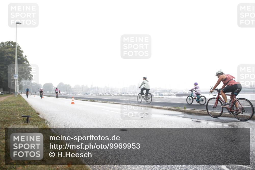 16.08.2026 - KN Förde Triathlon 2026 H.Heesch http://msf.ph/oto/9969953 16.08.2026 09:44:55 Radfahren 165, 226 meine-sportfotos.de