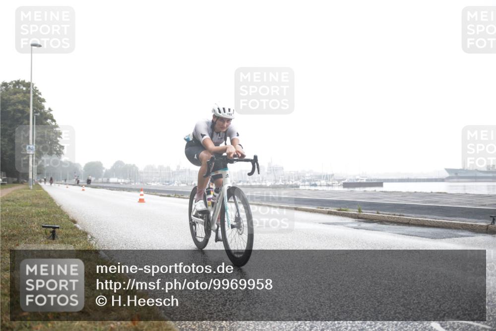 16.08.2026 - KN Förde Triathlon 2026 H.Heesch http://msf.ph/oto/9969958 16.08.2026 09:45:17 Radfahren 185, 188, 252 meine-sportfotos.de