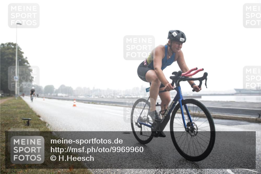 16.08.2026 - KN Förde Triathlon 2026 H.Heesch http://msf.ph/oto/9969960 16.08.2026 09:45:25 Radfahren 120, 155, 238, 243, 252 meine-sportfotos.de