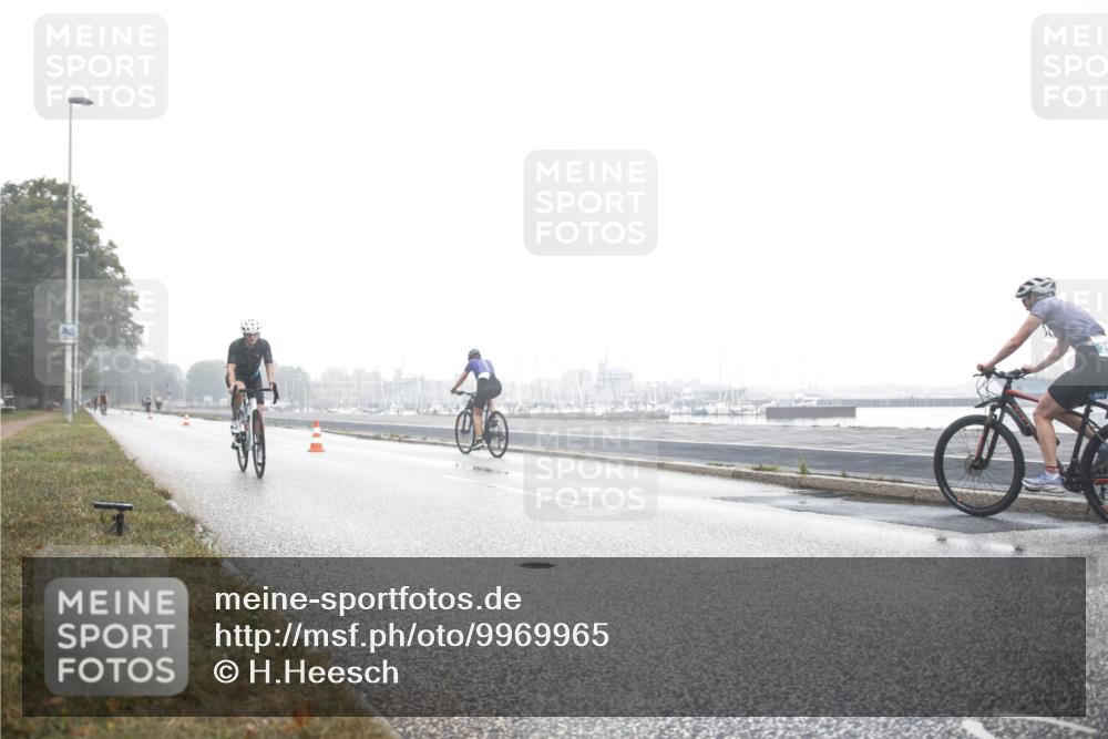 16.08.2026 - KN Förde Triathlon 2026 H.Heesch http://msf.ph/oto/9969965 16.08.2026 09:45:26 Radfahren 120, 155, 238, 243 meine-sportfotos.de