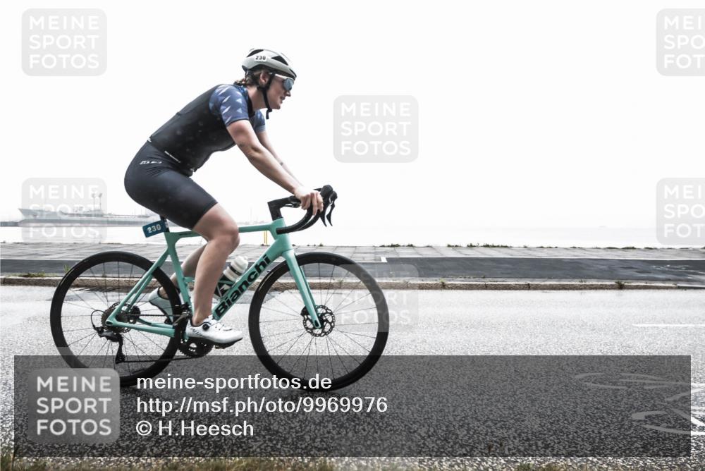 16.08.2026 - KN Förde Triathlon 2026 H.Heesch http://msf.ph/oto/9969976 16.08.2026 09:51:16 Radfahren 201, 203, 230 meine-sportfotos.de