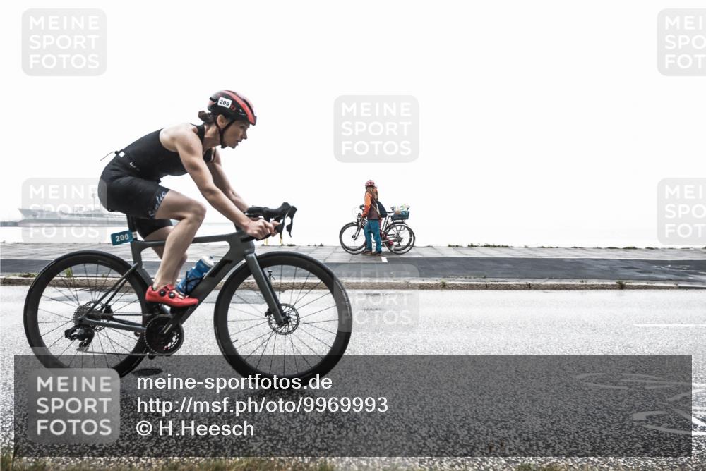 16.08.2026 - KN Förde Triathlon 2026 H.Heesch http://msf.ph/oto/9969993 16.08.2026 09:51:39 Radfahren 112, 132, 140, 200, 256 meine-sportfotos.de