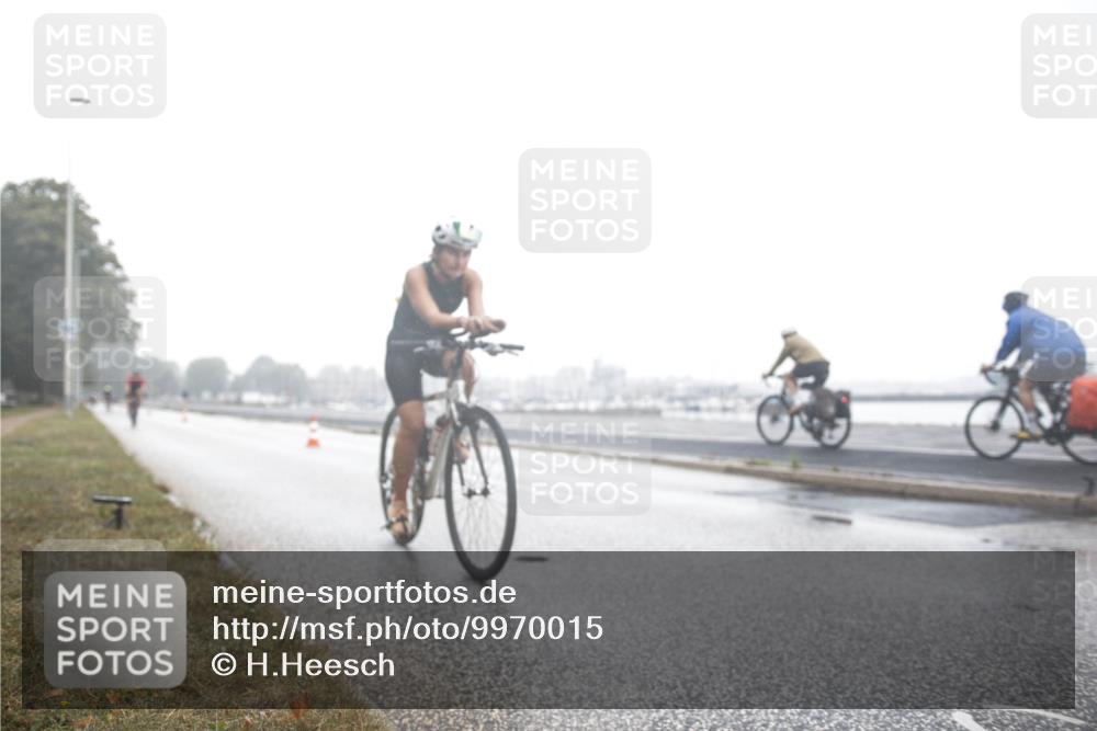 16.08.2026 - KN Förde Triathlon 2026 H.Heesch http://msf.ph/oto/9970015 16.08.2026 09:46:33 Radfahren 109, 198, 202, 216, 255, 258 meine-sportfotos.de