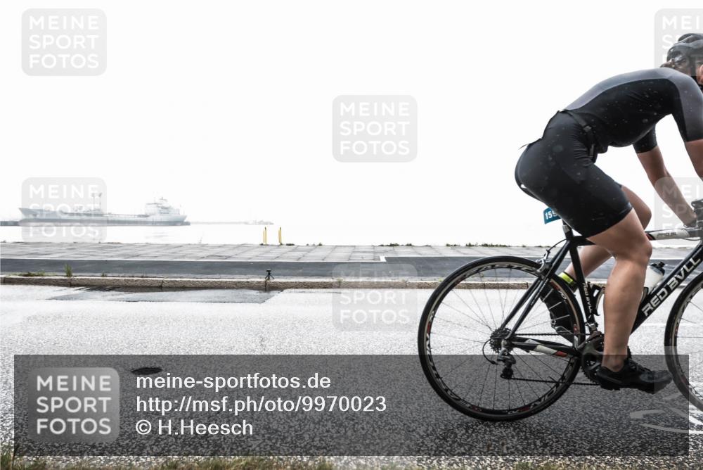 16.08.2026 - KN Förde Triathlon 2026 H.Heesch http://msf.ph/oto/9970023 16.08.2026 09:52:05 Radfahren 190, 199, 241 meine-sportfotos.de