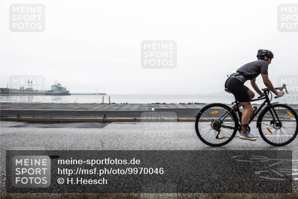 16.08.2026 - KN Förde Triathlon 2026 H.Heesch http://msf.ph/oto/9970046 16.08.2026 09:52:34 Radfahren 163, 165, 191, 212, 235, 259 meine-sportfotos.de