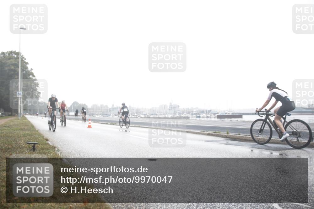 16.08.2026 - KN Förde Triathlon 2026 H.Heesch http://msf.ph/oto/9970047 16.08.2026 09:47:02 Radfahren 119, 131, 166, 805 meine-sportfotos.de