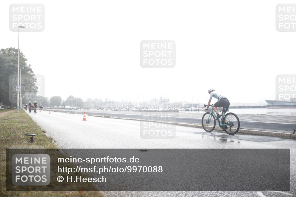 16.08.2026 - KN Förde Triathlon 2026 H.Heesch http://msf.ph/oto/9970088 16.08.2026 09:48:26 Radfahren 121, 145, 168, 238, 252 meine-sportfotos.de