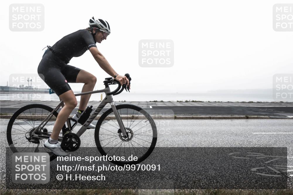 16.08.2026 - KN Förde Triathlon 2026 H.Heesch http://msf.ph/oto/9970091 16.08.2026 09:53:14 Radfahren 171, 180, 217, 226 meine-sportfotos.de