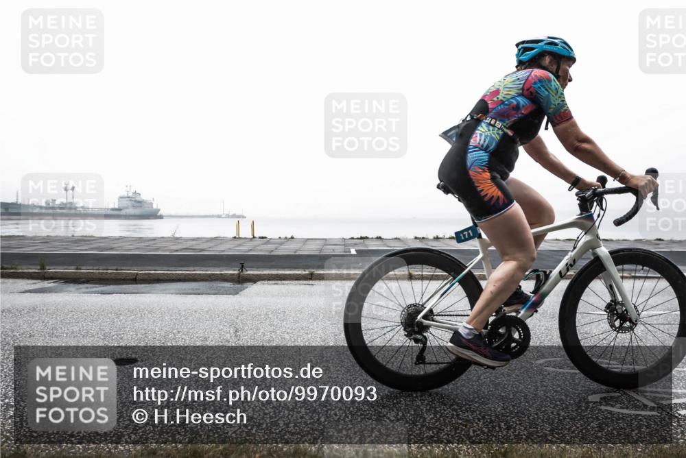 16.08.2026 - KN Förde Triathlon 2026 H.Heesch http://msf.ph/oto/9970093 16.08.2026 09:53:15 Radfahren 171, 180, 217, 226, 229 meine-sportfotos.de