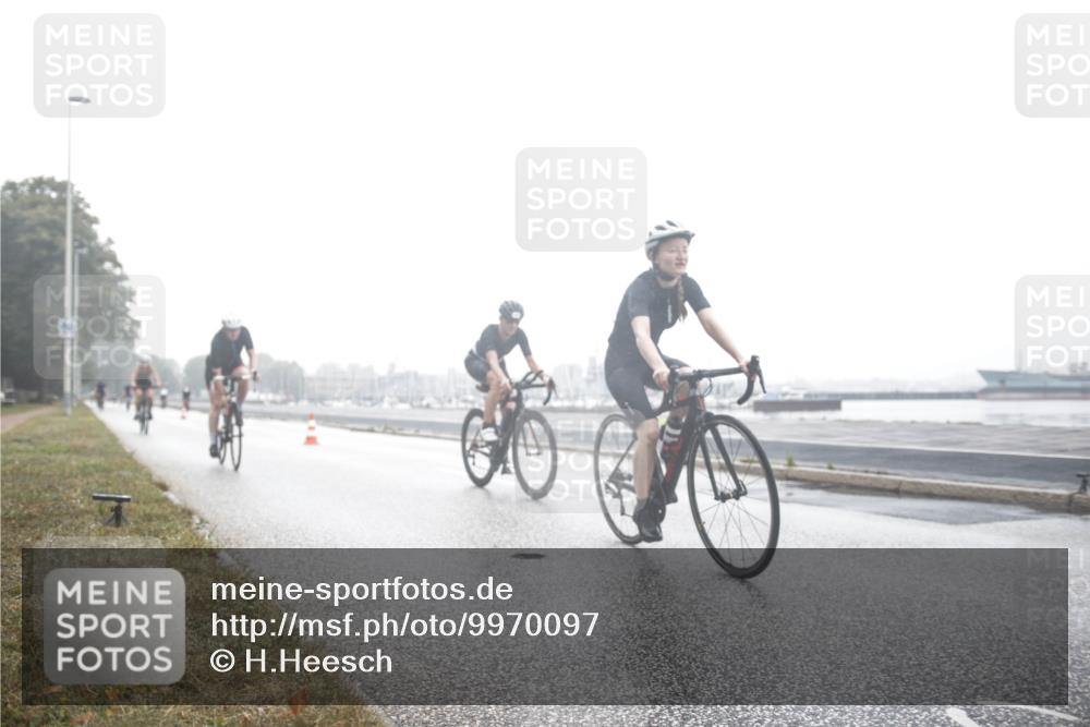 16.08.2026 - KN Förde Triathlon 2026 H.Heesch http://msf.ph/oto/9970097 16.08.2026 09:48:33 Radfahren 153, 168, 195, 225, 230, 243, 250, 252 meine-sportfotos.de