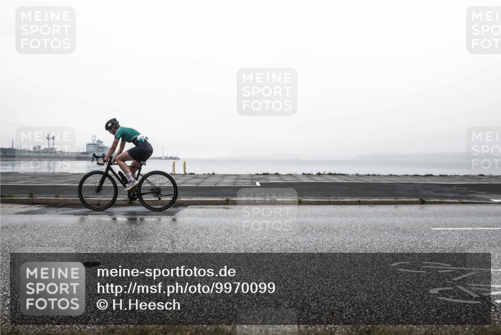 16.08.2026 - KN Förde Triathlon 2026 H.Heesch http://msf.ph/oto/9970099 16.08.2026 09:53:24 Radfahren 107, 155, 185 meine-sportfotos.de