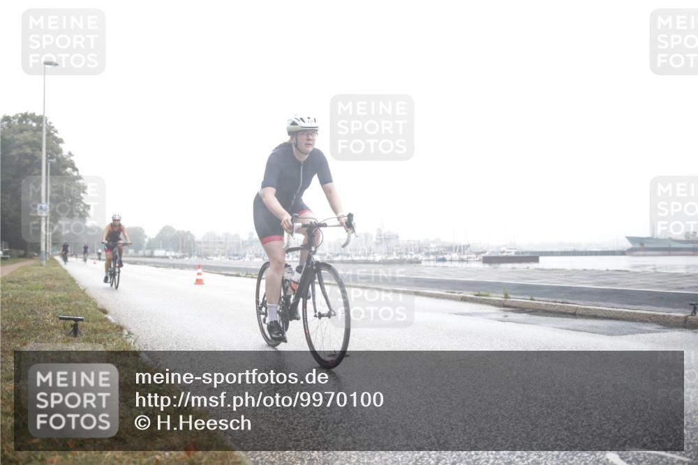 16.08.2026 - KN Förde Triathlon 2026 H.Heesch http://msf.ph/oto/9970100 16.08.2026 09:48:34 Radfahren 153, 168, 175, 188, 195, 225, 230, 243, 250 meine-sportfotos.de