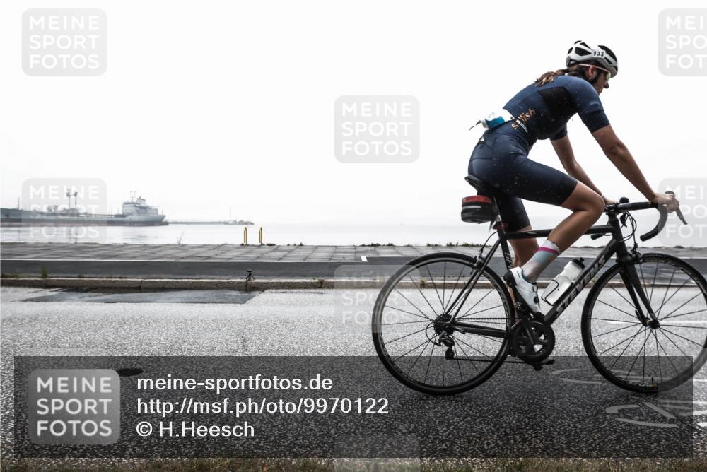 16.08.2026 - KN Förde Triathlon 2026 H.Heesch http://msf.ph/oto/9970122 16.08.2026 09:53:40 Radfahren 137, 141, 167, 179, 234 meine-sportfotos.de