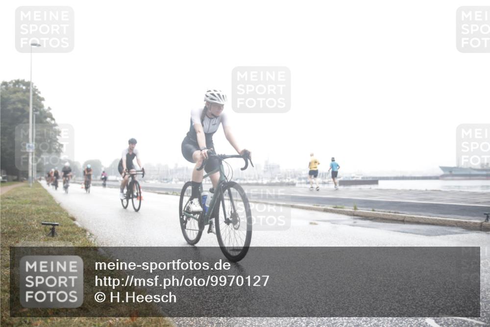 16.08.2026 - KN Förde Triathlon 2026 H.Heesch http://msf.ph/oto/9970127 16.08.2026 09:49:29 Radfahren 118, 161, 164, 178, 187, 189, 192, 253, 255 meine-sportfotos.de
