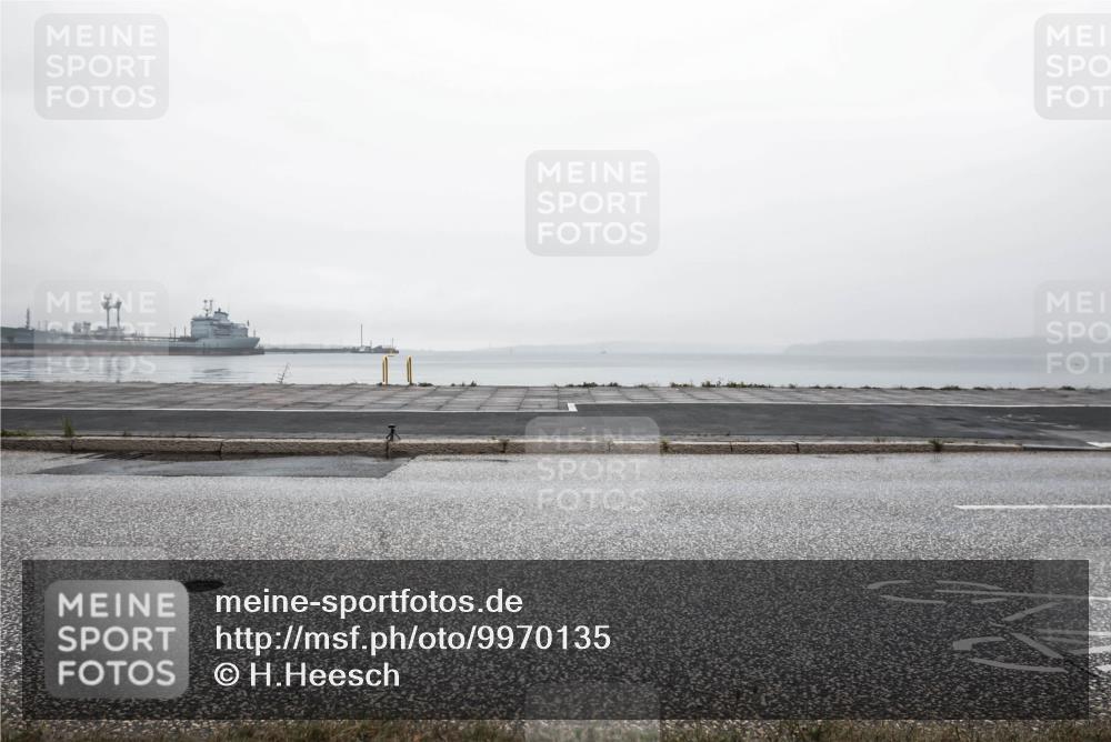 16.08.2026 - KN Förde Triathlon 2026 H.Heesch http://msf.ph/oto/9970135 16.08.2026 09:54:00 Radfahren 154, 213 meine-sportfotos.de
