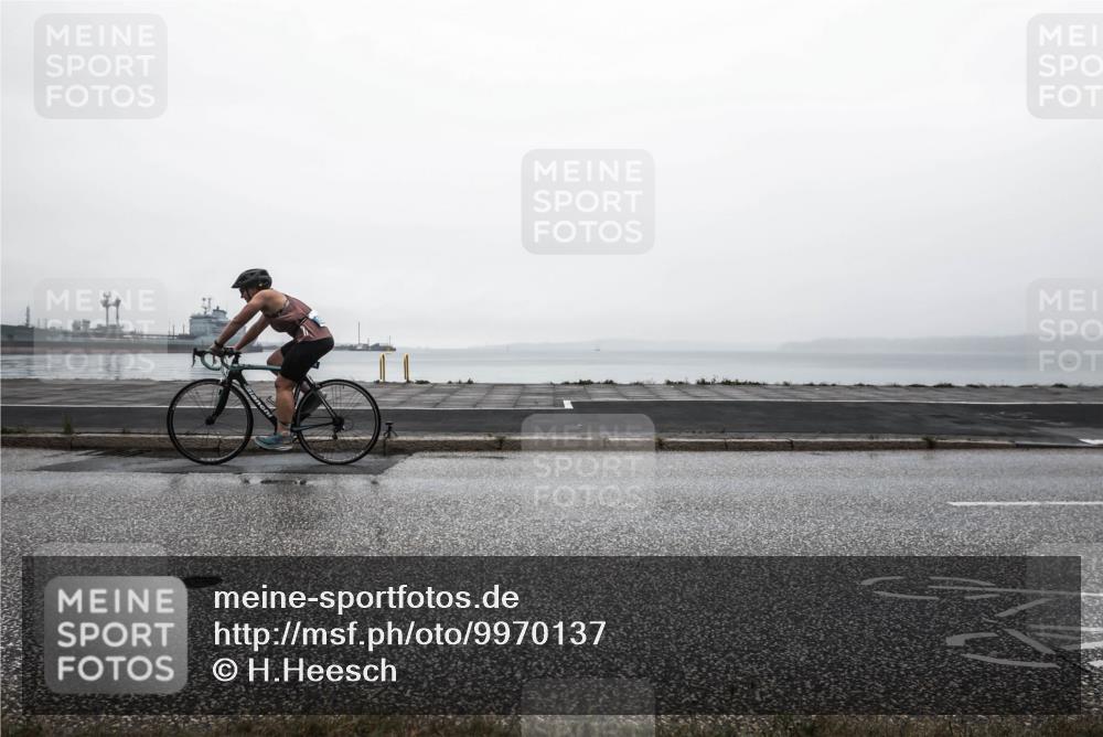 16.08.2026 - KN Förde Triathlon 2026 H.Heesch http://msf.ph/oto/9970137 16.08.2026 09:54:01 Radfahren 213 meine-sportfotos.de