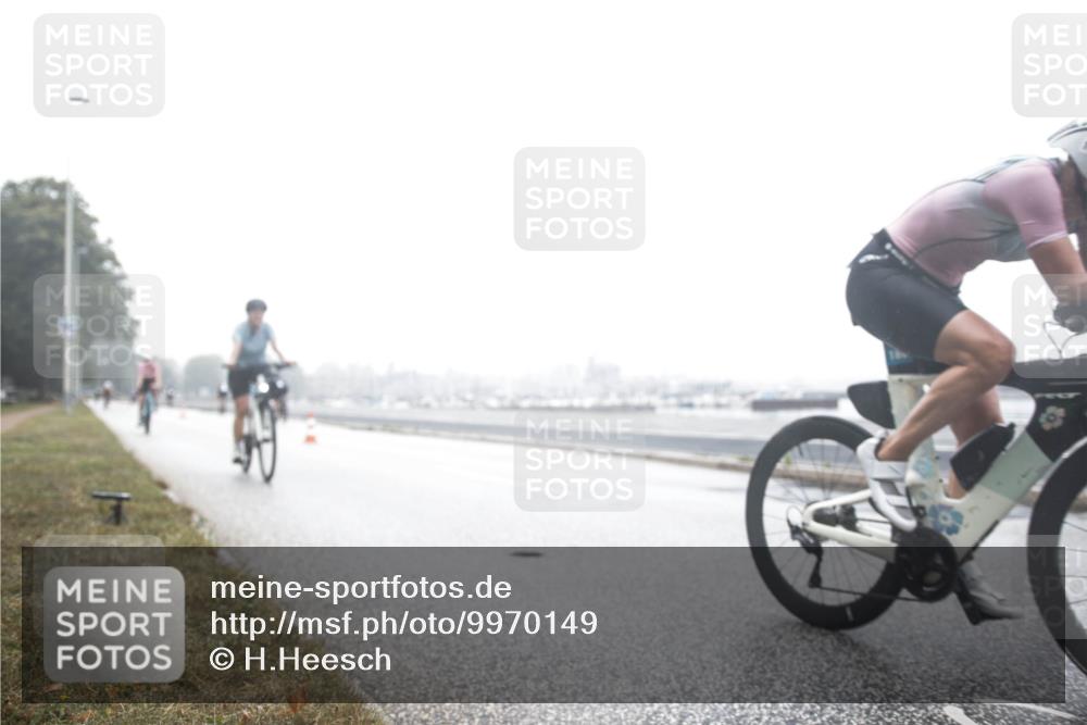 16.08.2026 - KN Förde Triathlon 2026 H.Heesch http://msf.ph/oto/9970149 16.08.2026 09:49:53 Radfahren 186, 236, 244 meine-sportfotos.de