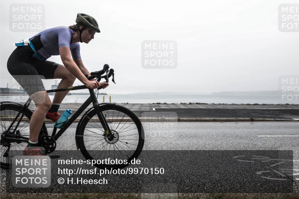 16.08.2026 - KN Förde Triathlon 2026 H.Heesch http://msf.ph/oto/9970150 16.08.2026 09:54:17 Radfahren 143, 177, 203, 206, 222 meine-sportfotos.de