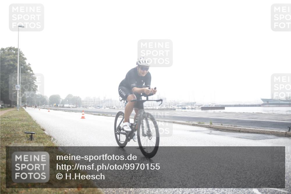 16.08.2026 - KN Förde Triathlon 2026 H.Heesch http://msf.ph/oto/9970155 16.08.2026 09:50:02 Radfahren 117, 139 meine-sportfotos.de