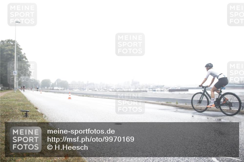 16.08.2026 - KN Förde Triathlon 2026 H.Heesch http://msf.ph/oto/9970169 16.08.2026 09:50:22 Radfahren 174, 239, 266 meine-sportfotos.de