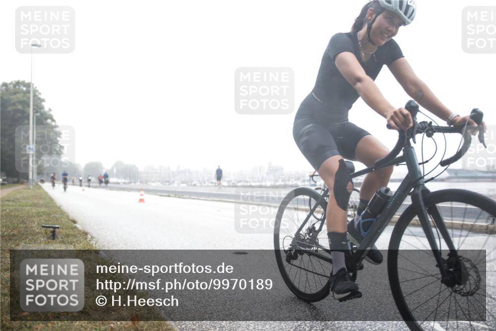 16.08.2026 - KN Förde Triathlon 2026 H.Heesch http://msf.ph/oto/9970189 16.08.2026 09:50:43 Radfahren 126, 148, 211, 228 meine-sportfotos.de