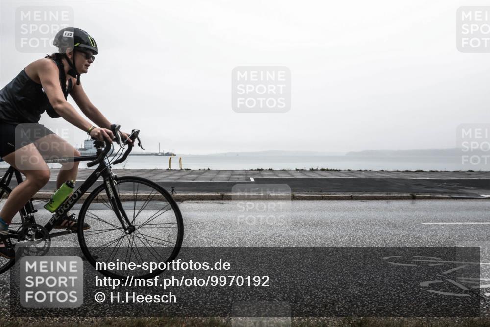 16.08.2026 - KN Förde Triathlon 2026 H.Heesch http://msf.ph/oto/9970192 16.08.2026 09:54:50 Radfahren 128, 132, 193, 241 meine-sportfotos.de