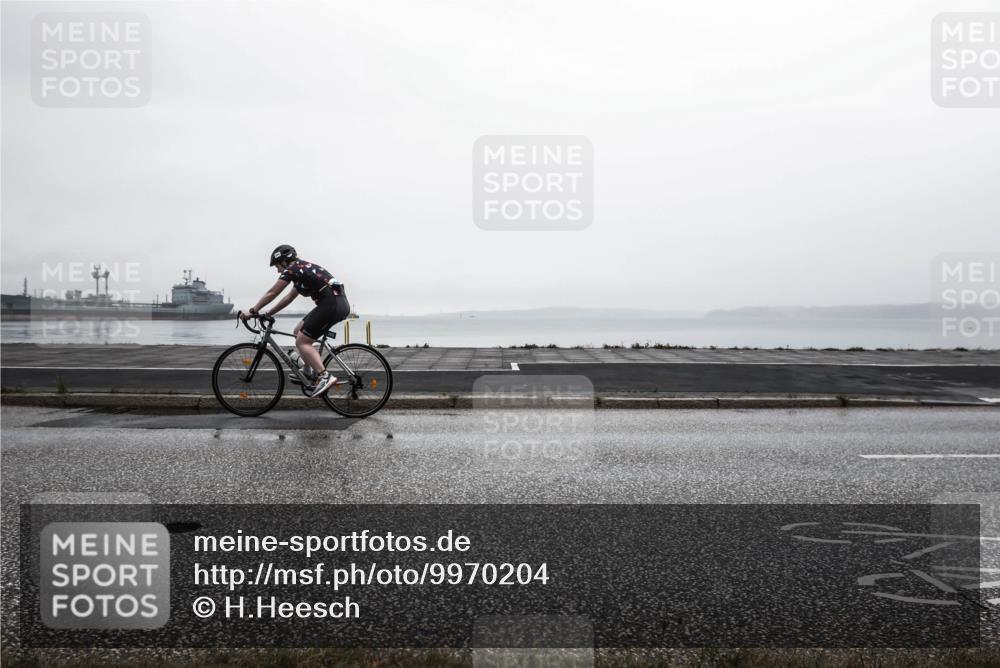 16.08.2026 - KN Förde Triathlon 2026 H.Heesch http://msf.ph/oto/9970204 16.08.2026 09:55:01 Radfahren 125, 214 meine-sportfotos.de