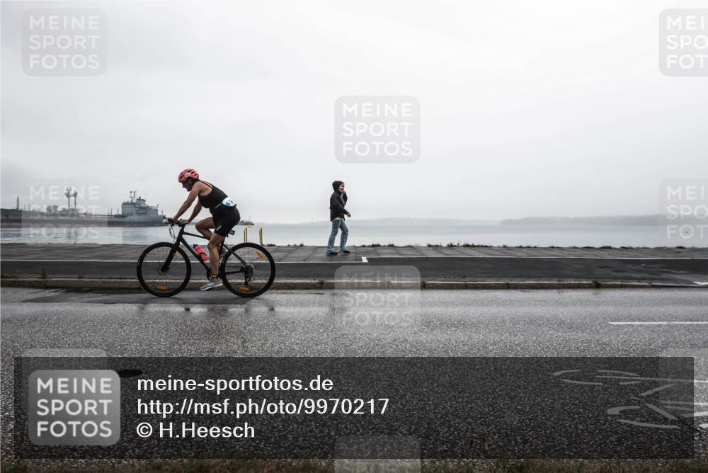 16.08.2026 - KN Förde Triathlon 2026 H.Heesch http://msf.ph/oto/9970217 16.08.2026 09:55:31 Radfahren 134, 219, 251 meine-sportfotos.de