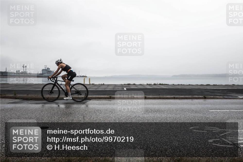 16.08.2026 - KN Förde Triathlon 2026 H.Heesch http://msf.ph/oto/9970219 16.08.2026 09:55:38 Radfahren 134, 258, 262 meine-sportfotos.de