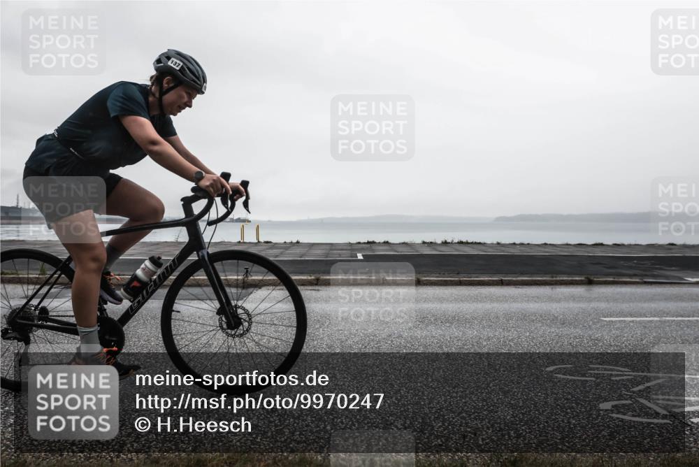 16.08.2026 - KN Förde Triathlon 2026 H.Heesch http://msf.ph/oto/9970247 16.08.2026 09:56:35 Radfahren 137 meine-sportfotos.de
