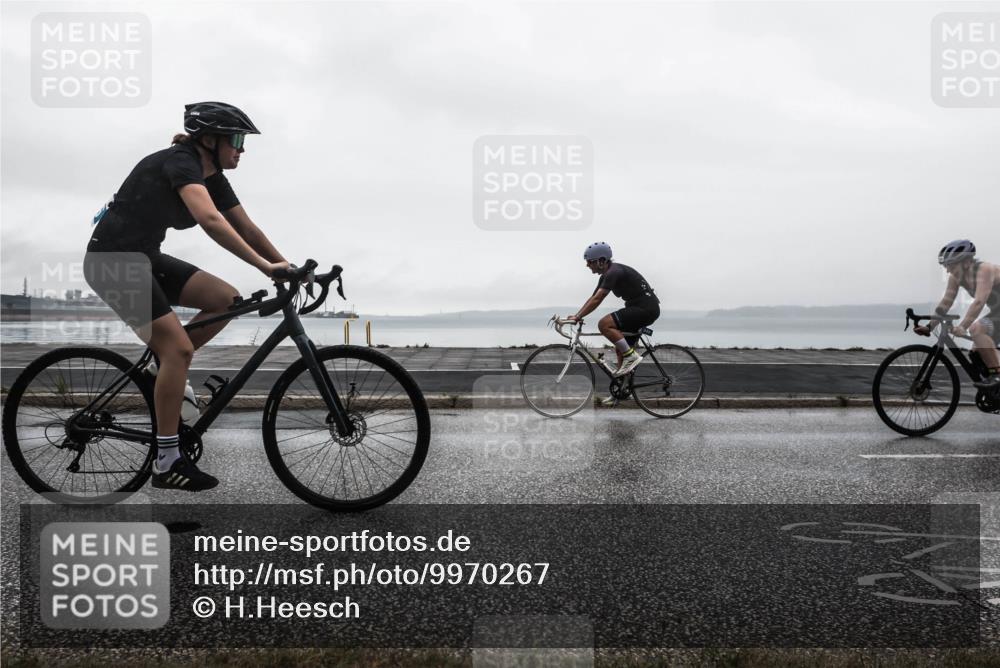 16.08.2026 - KN Förde Triathlon 2026 H.Heesch http://msf.ph/oto/9970267 16.08.2026 09:57:39 Radfahren 164, 178, 189, 206 meine-sportfotos.de