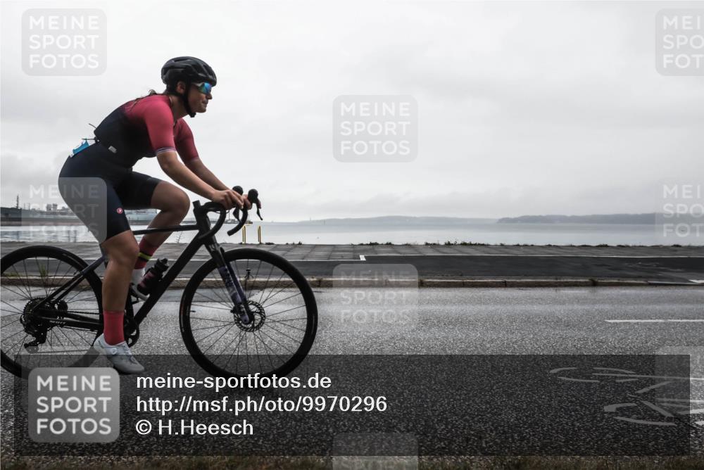 16.08.2026 - KN Förde Triathlon 2026 H.Heesch http://msf.ph/oto/9970296 16.08.2026 09:58:50 Radfahren 216, 265 meine-sportfotos.de